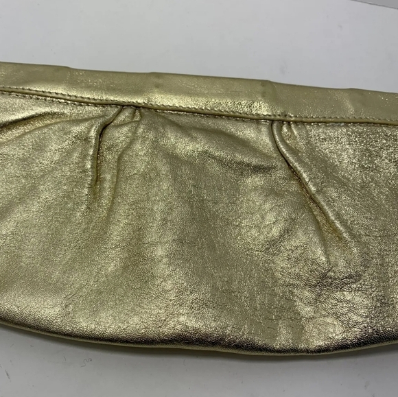 Steve Madden Gold Clutch Rivets studs Bag leather - Picture 3 of 7